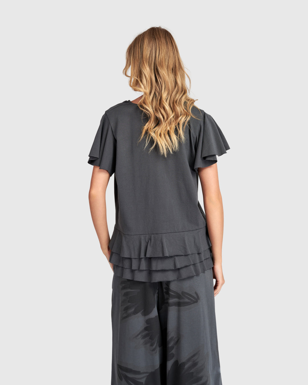 Urban Glide Ruffle Top, Grey