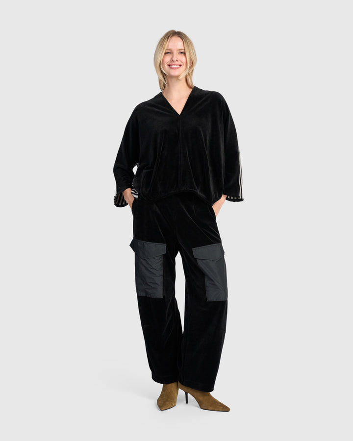 Urban Velvet Vav Top, Black Mix