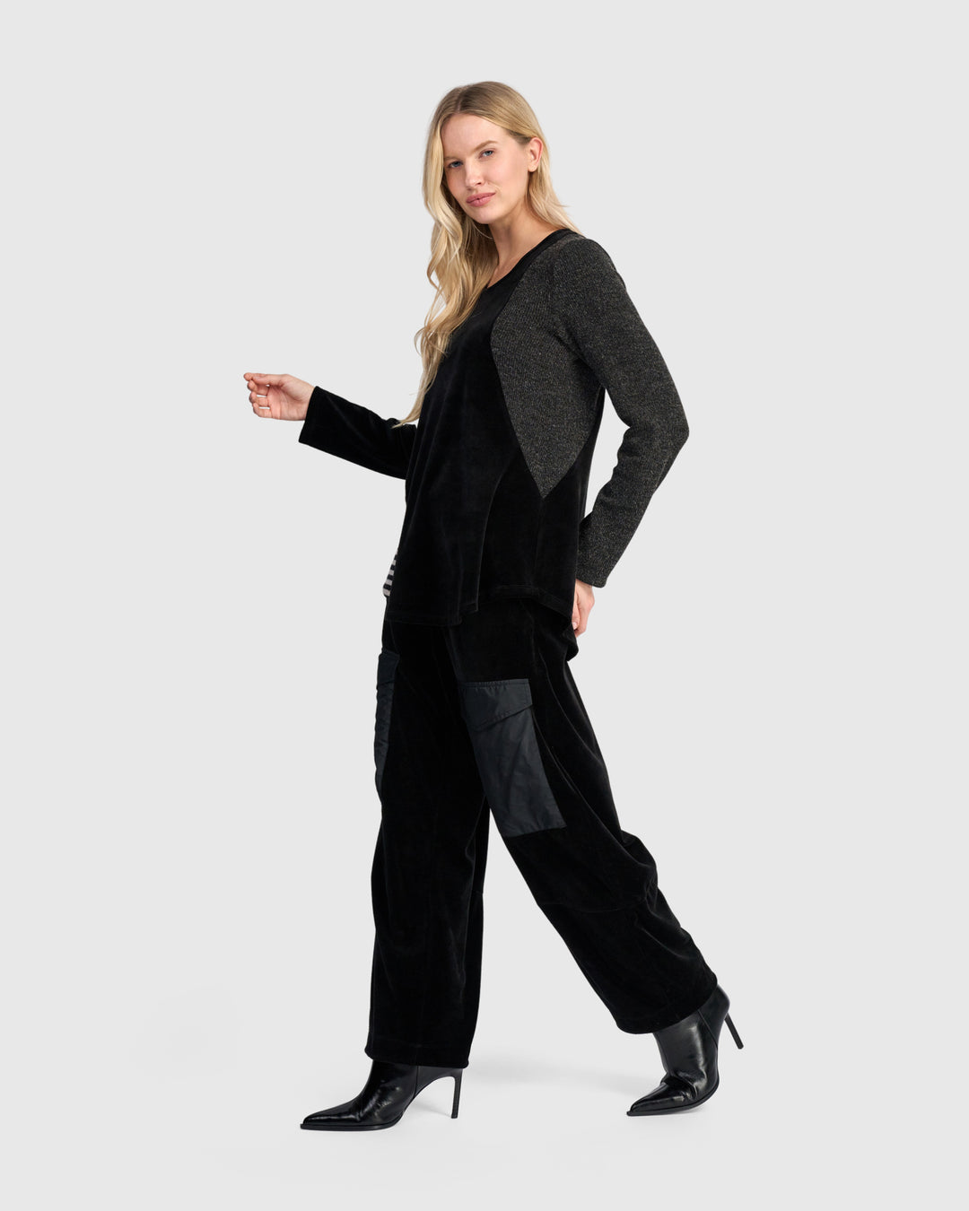 Urban Mixe Shaped Top, Black Mix