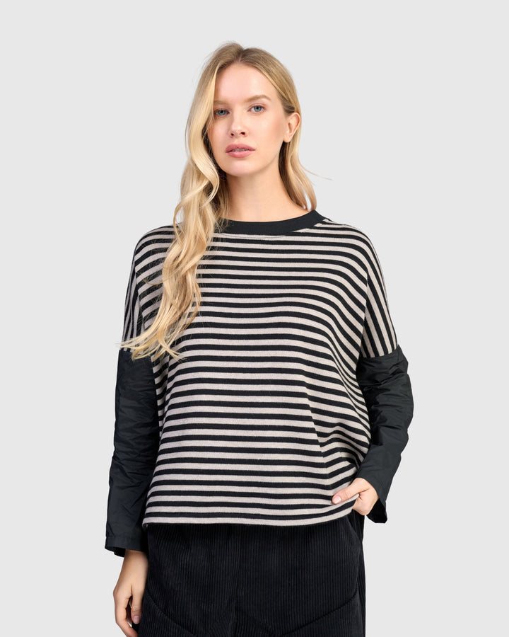 Urban Sund Boxy Top, Black/Cloud Stripe