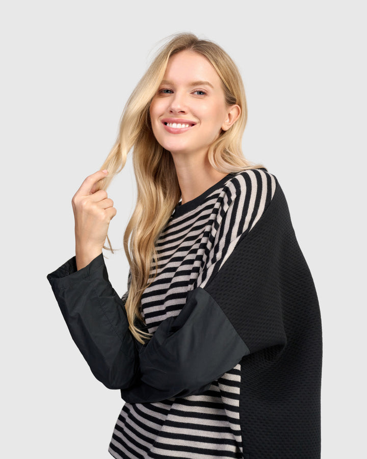 Urban Sund Boxy Top, Black/Cloud Stripe