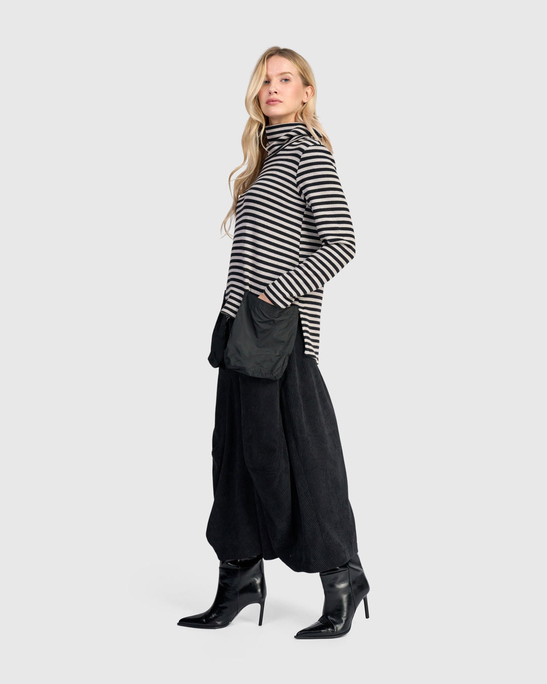 Urban Vik Pockets Turtleneck, Black/Cloud Stripe