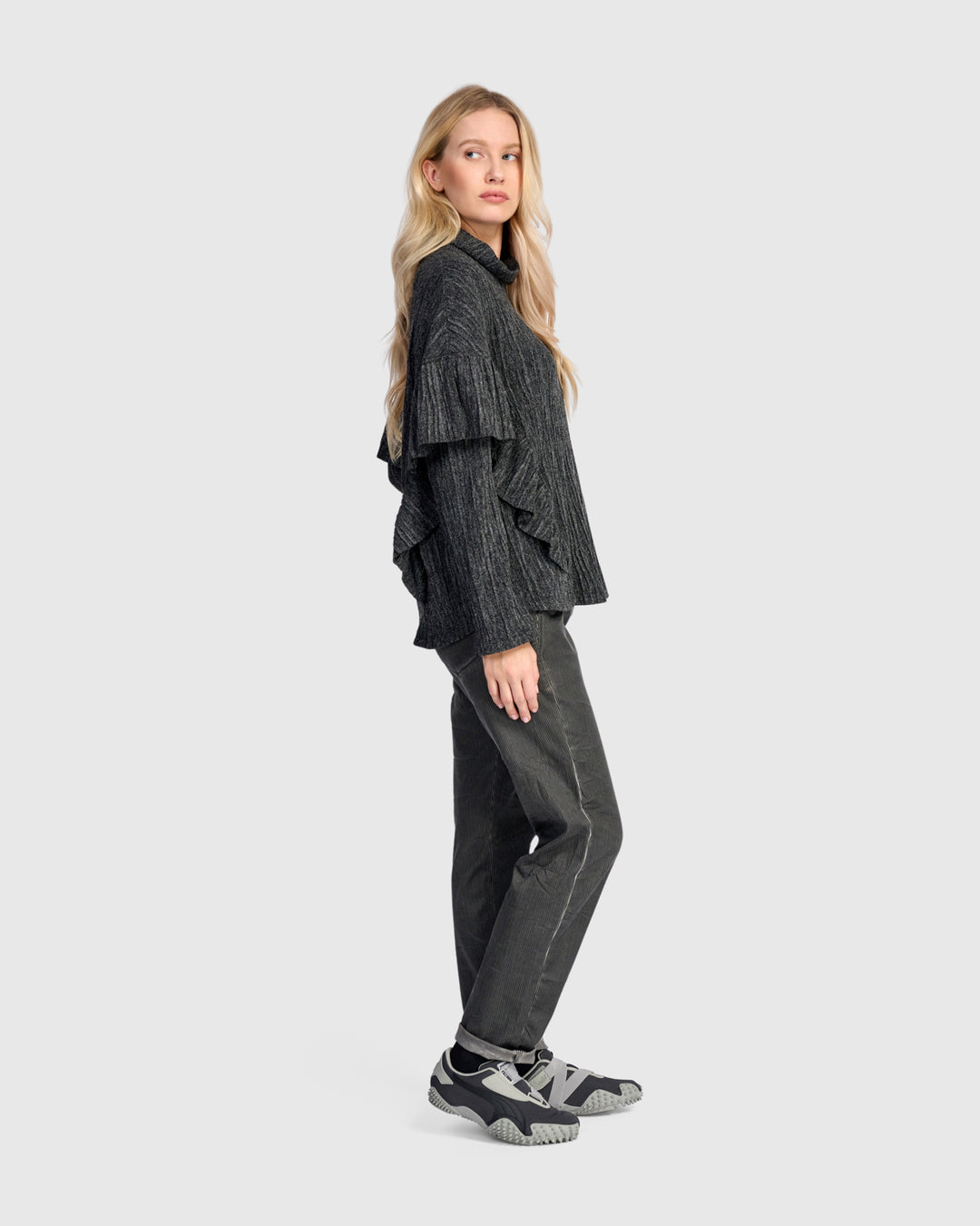 Urban Heather Knit Retro Ruffle Top, Graphite