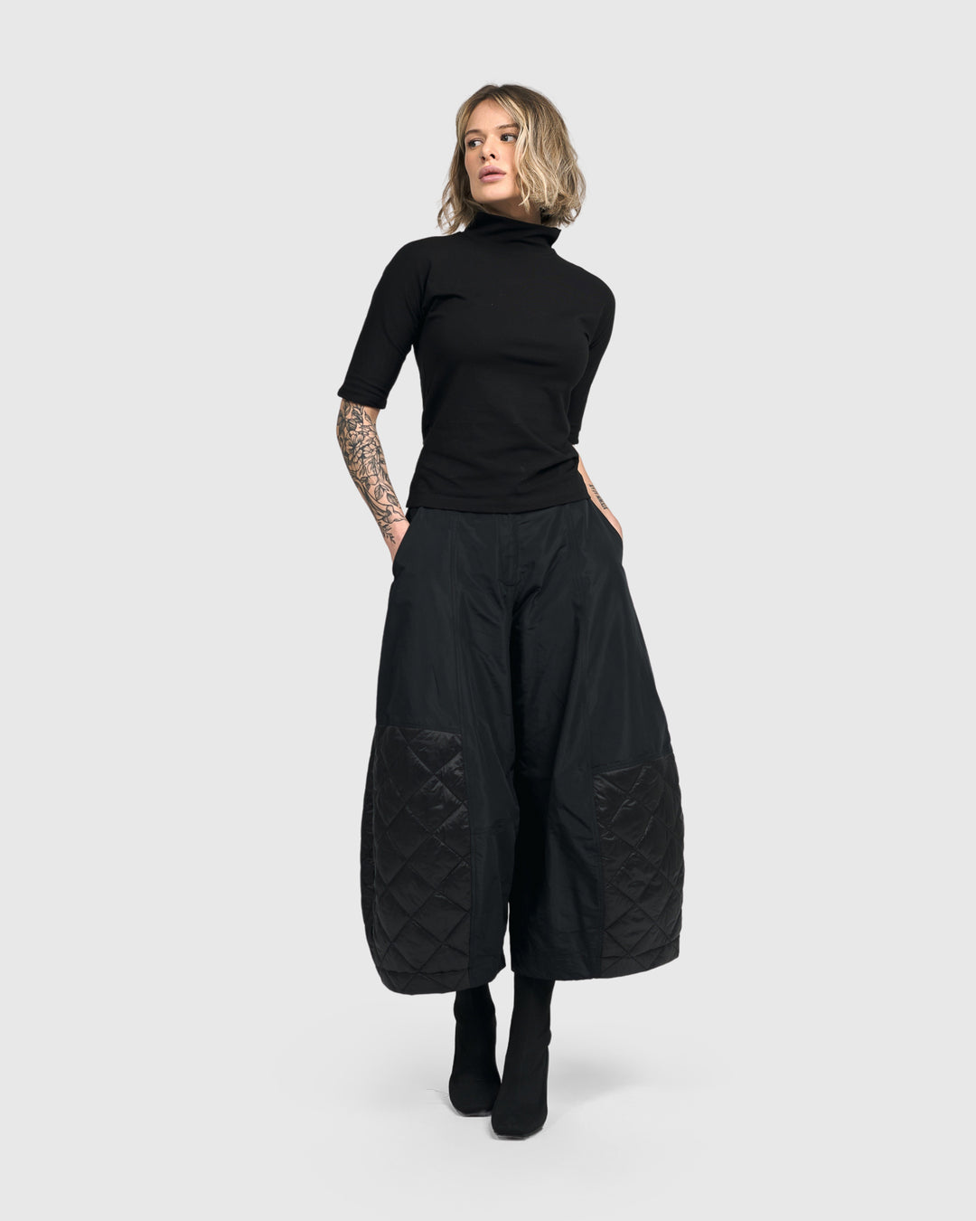 Urban Omega Balloon Pants, Black