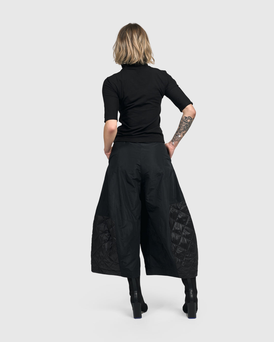 Urban Omega Balloon Pants, Black