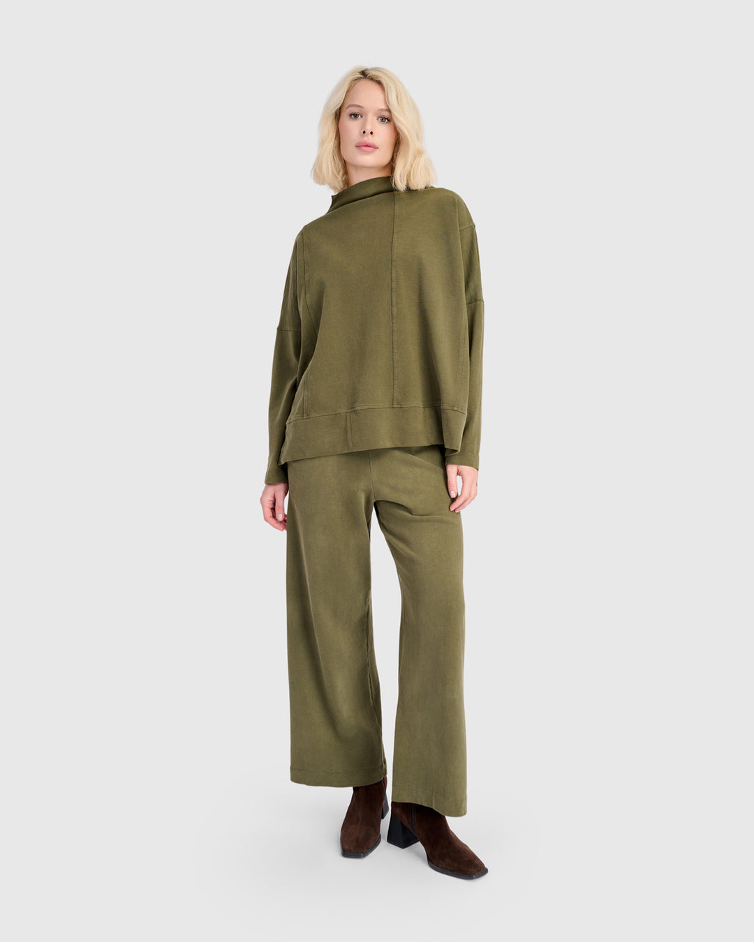 Fawn Straight Pants, Olive
