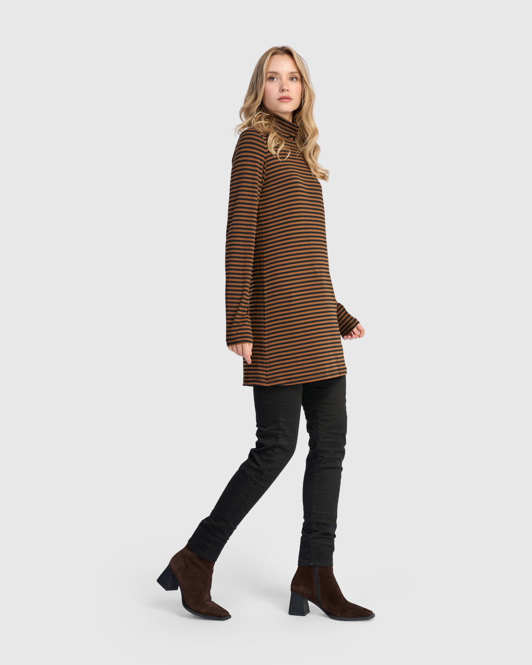 Urban Form Turtleneck, Honey