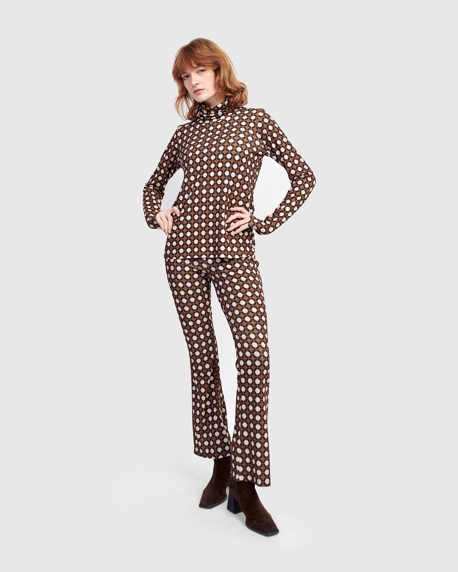 Twiggy Turtleneck Top, Groove – Alembika U.S.
