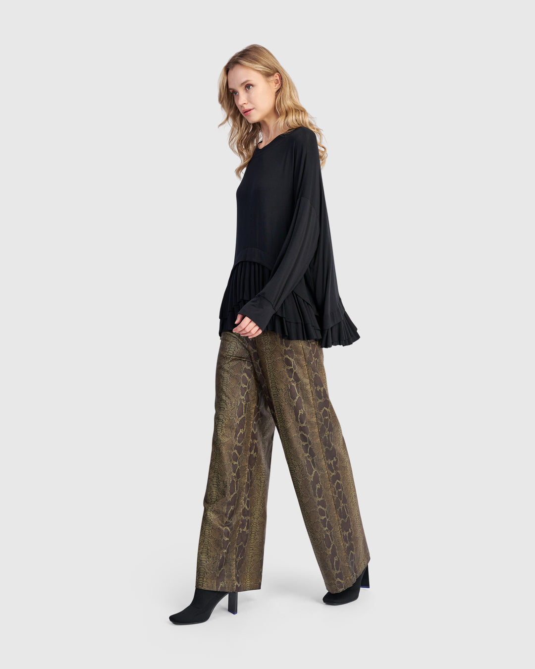 Urban Softie Lull Top, Black
