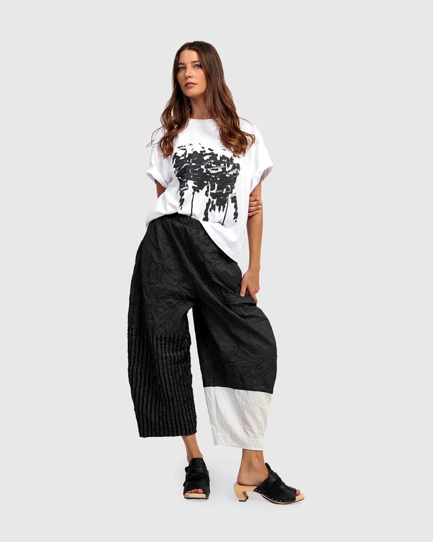 Urban Summit Lantern Pants, Mono – Alembika U.S.