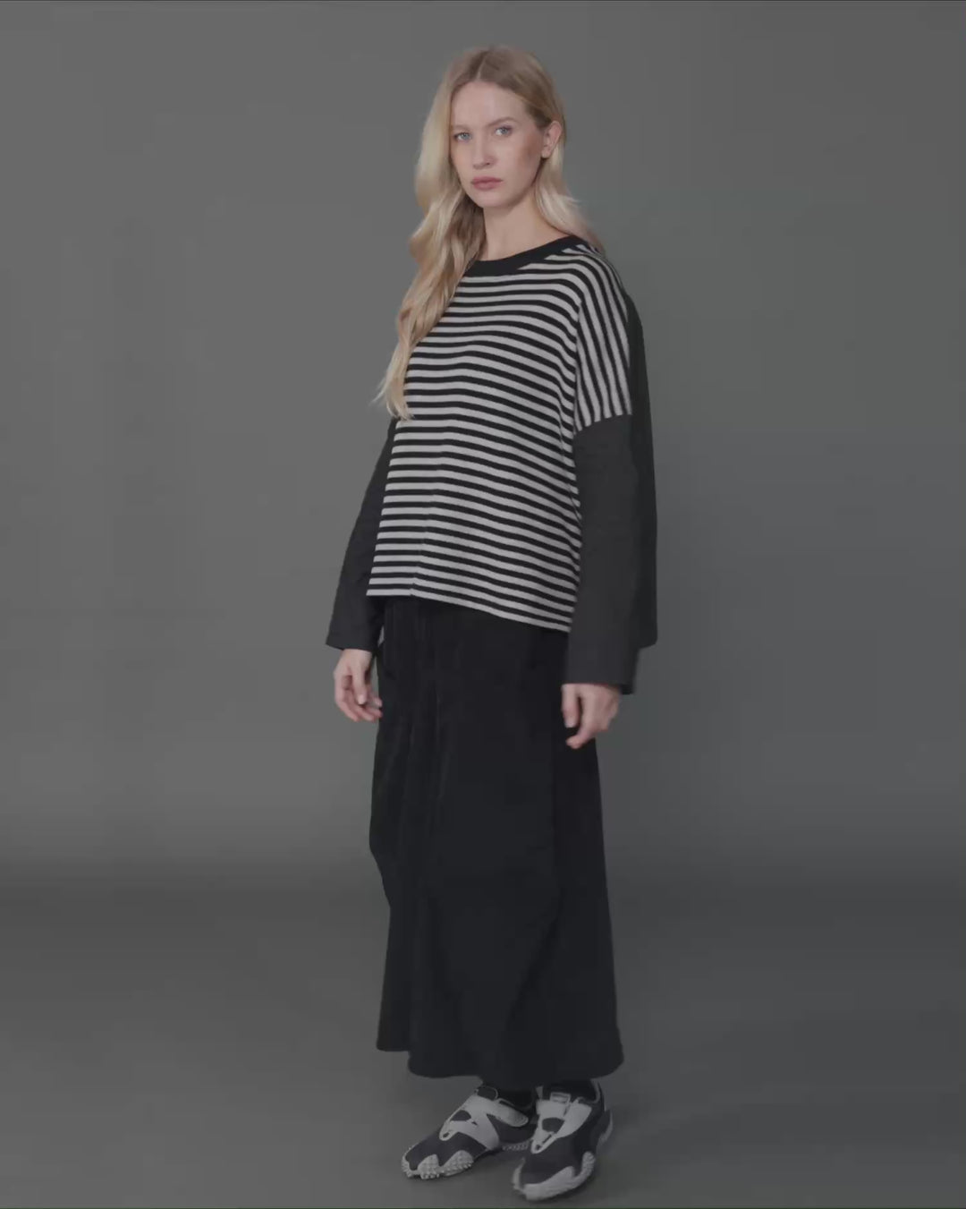 Urban Sund Boxy Top, Black/Cloud Stripe