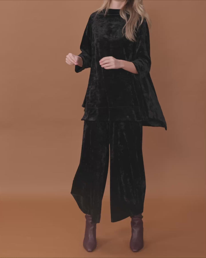 Crushed Velvet Trapeze Top, Black