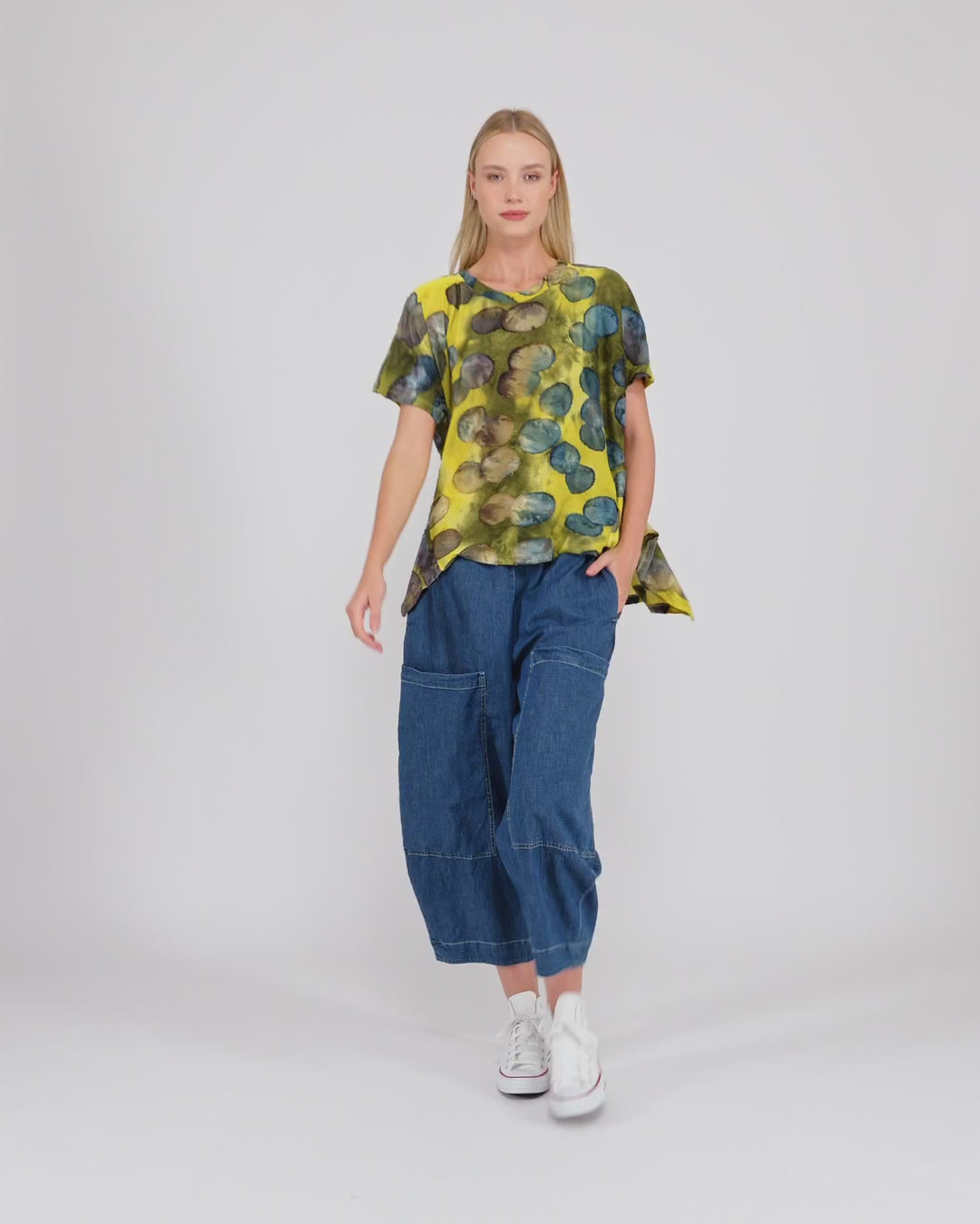 Wild Winds Flounce Tee, Gold/Ocean Dots