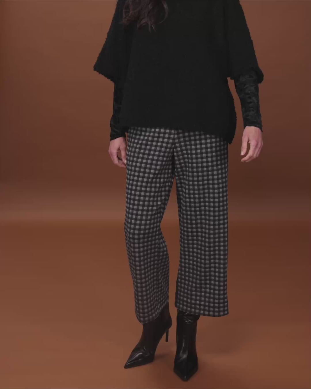 Moment Crop Pant, Graphite Check