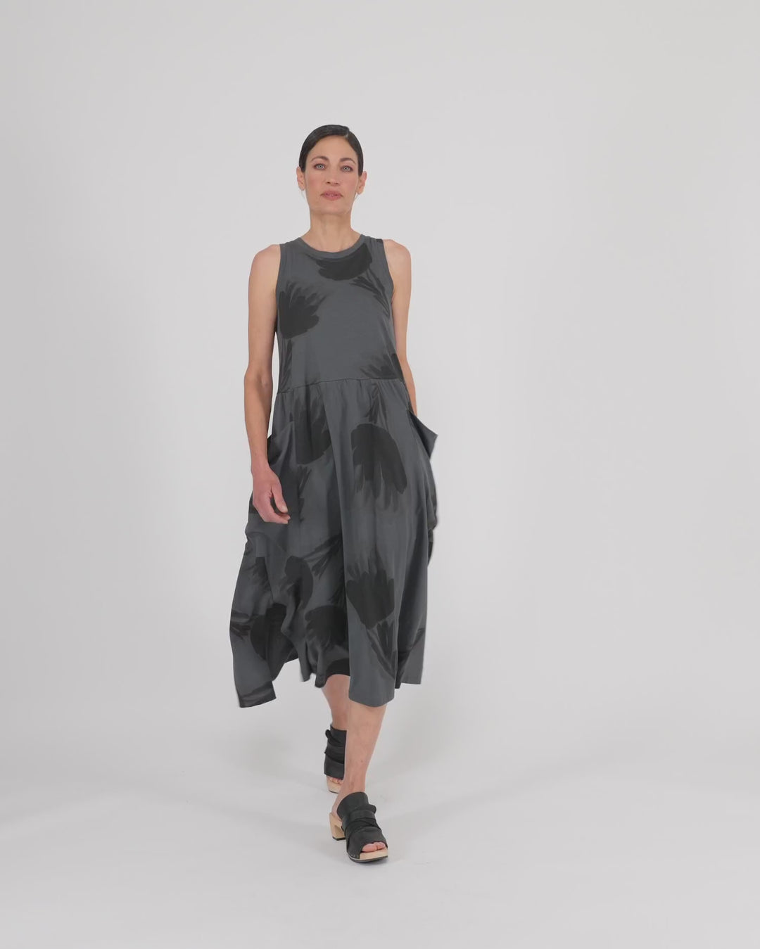 Urban Unwind Pockets Dress, Fog