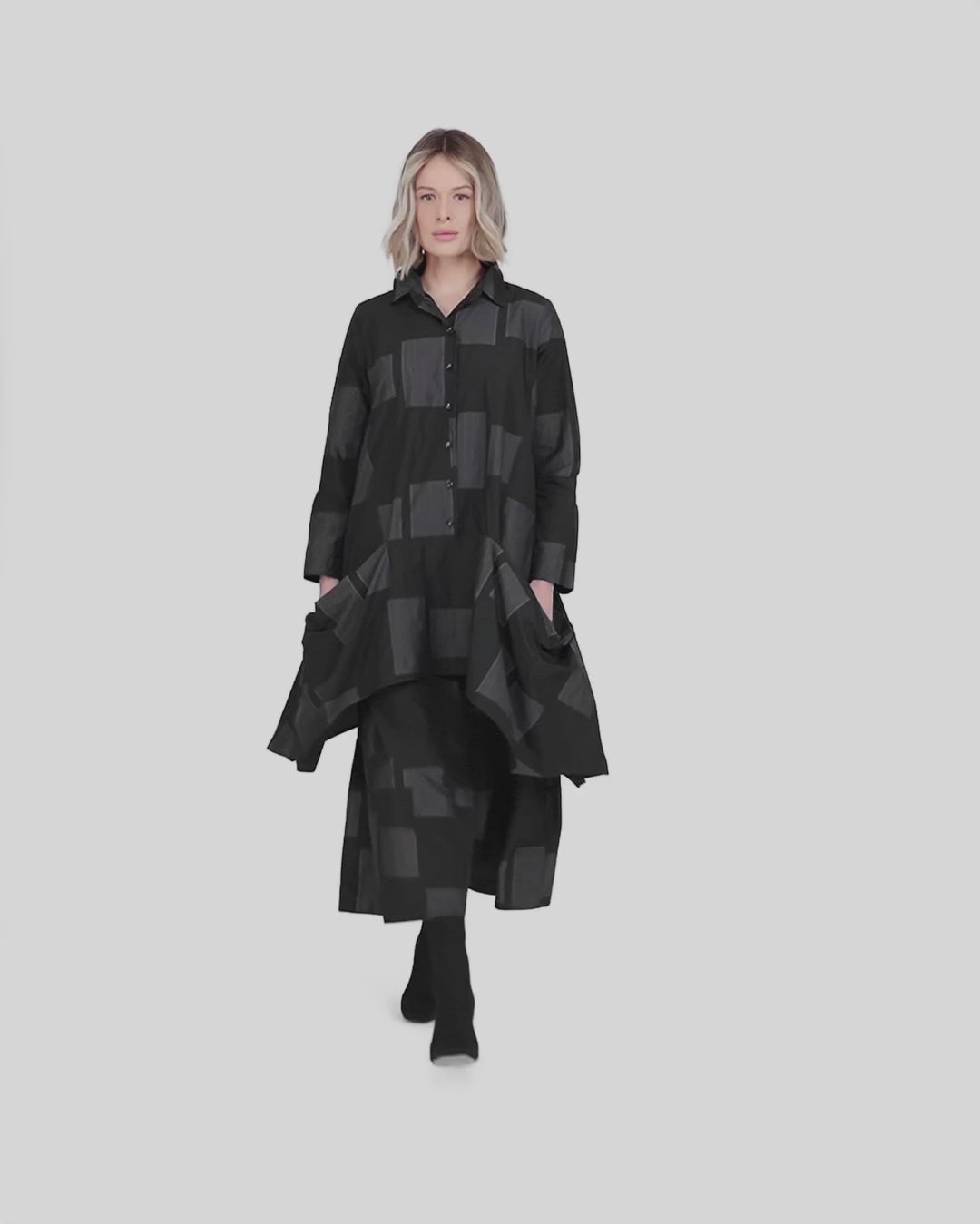 Urban Paradox Oversized Shirt, Squares