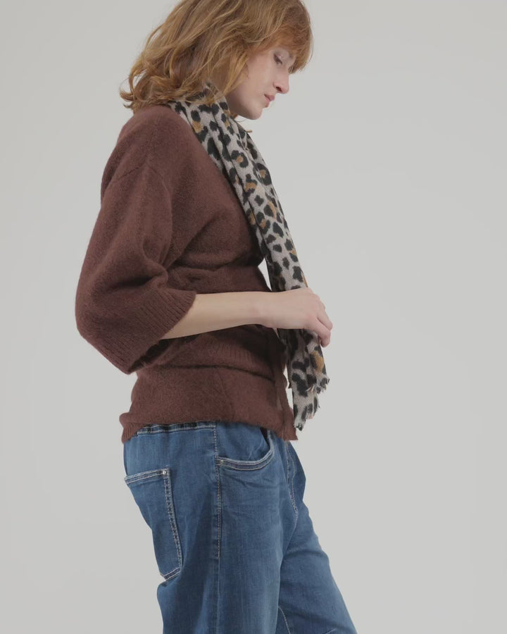 Roam Scarf, Leopard