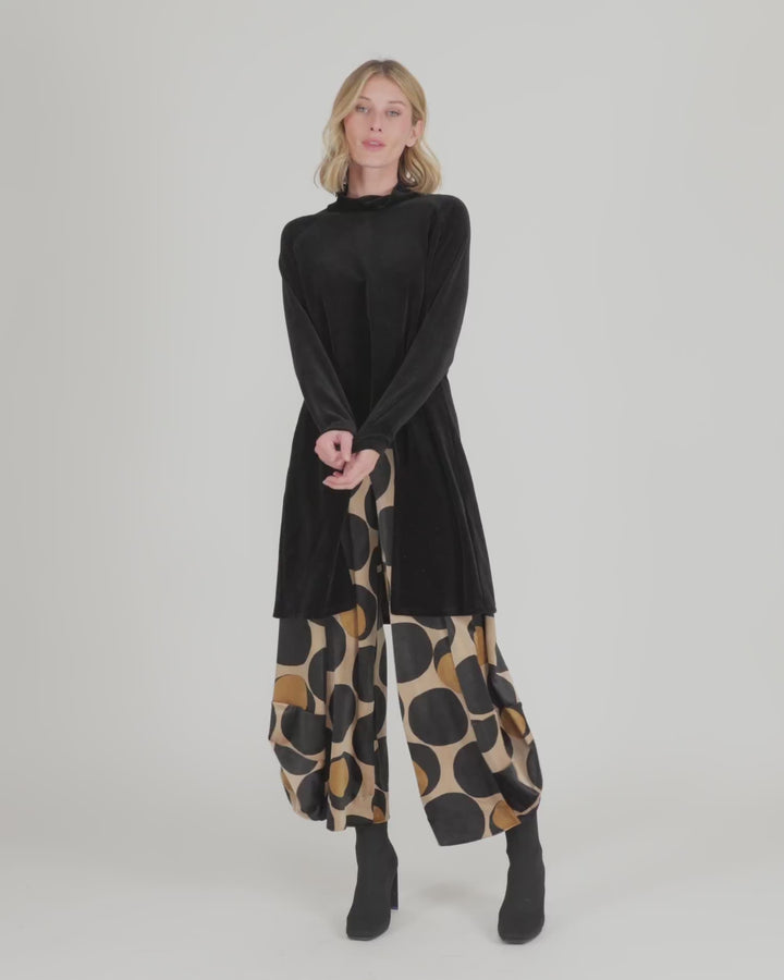 Everyday Velvet Cutout Top, Black
