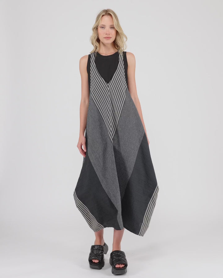 Urban Roaming Sleeveless Dress, Slate Stripes