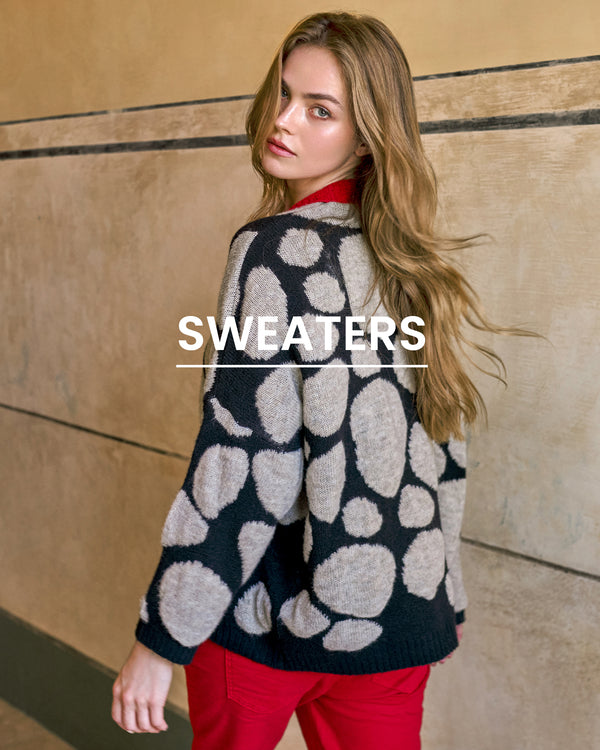 Sweaters & Cardigans