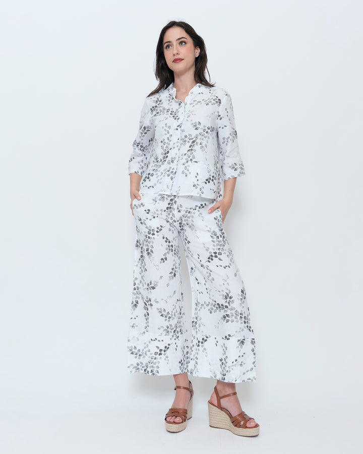 Blueberry Heritage Shirt, White Flora