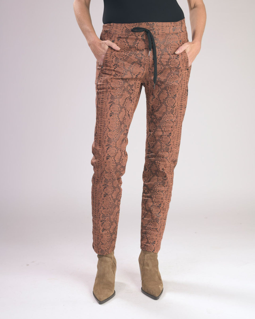 Viper Iconic Stretch Jeans, Terracotta