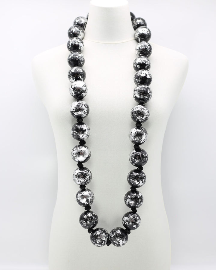 GIANT BEAD NECKLACE, SILVER