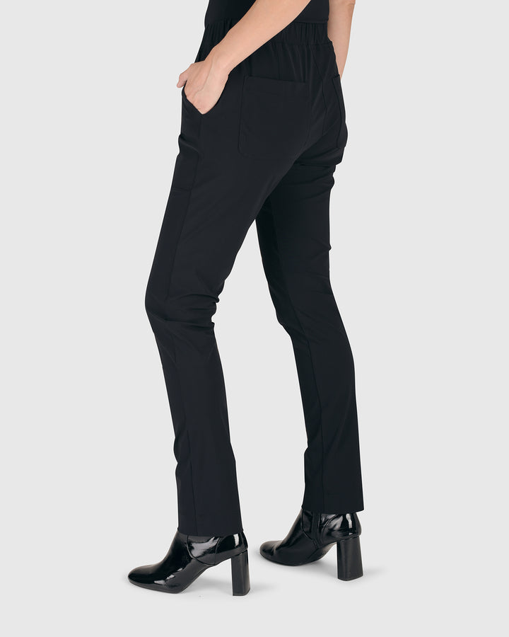 Essential Tekbika J-Pocket Slim Pants, Black