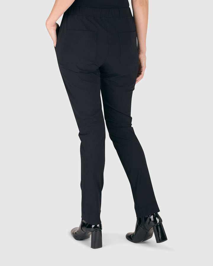 Essential Tekbika J-Pocket Slim Pants, Black