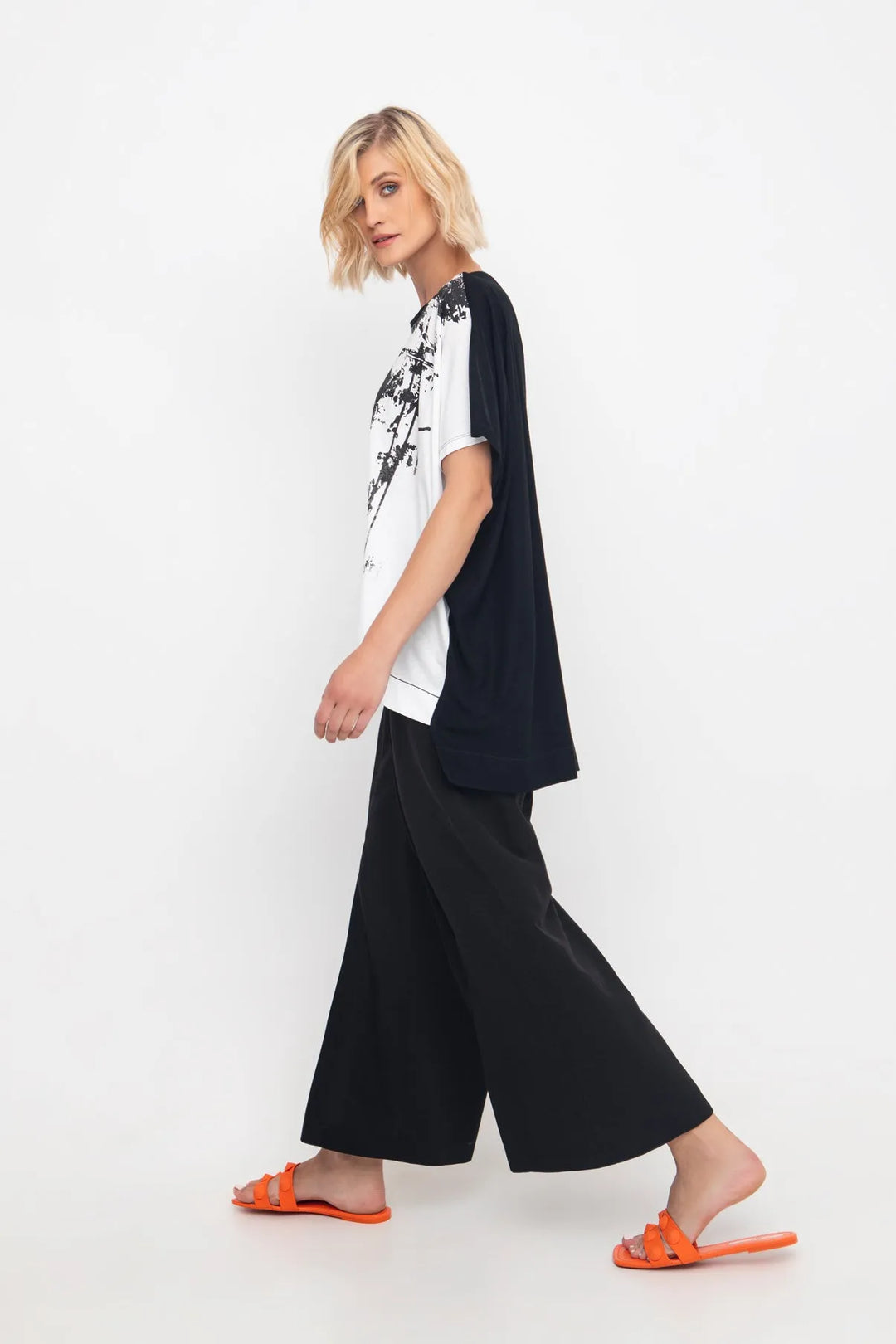 Ozai N Ku Must-Have Slit-Front Flare Pants, Black