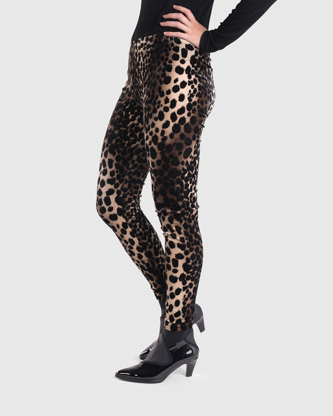 Nala Velvet Leggings, Leopard – Alembika U.S.