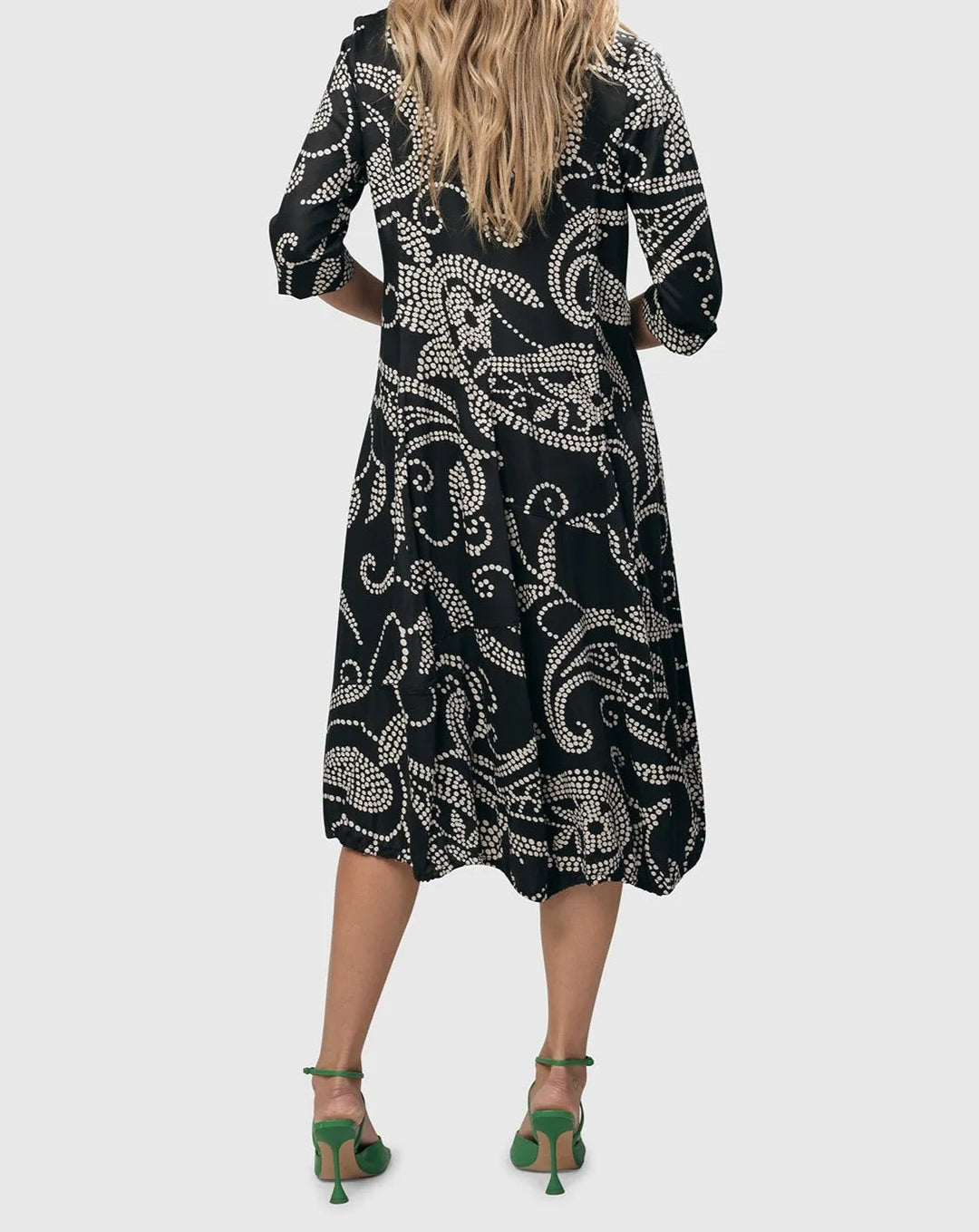 Paisley Wonderful Dress, Black/Ivory Alembika U.S. Paisley Wonderful Dress, Black/Ivory Alembika U.S.