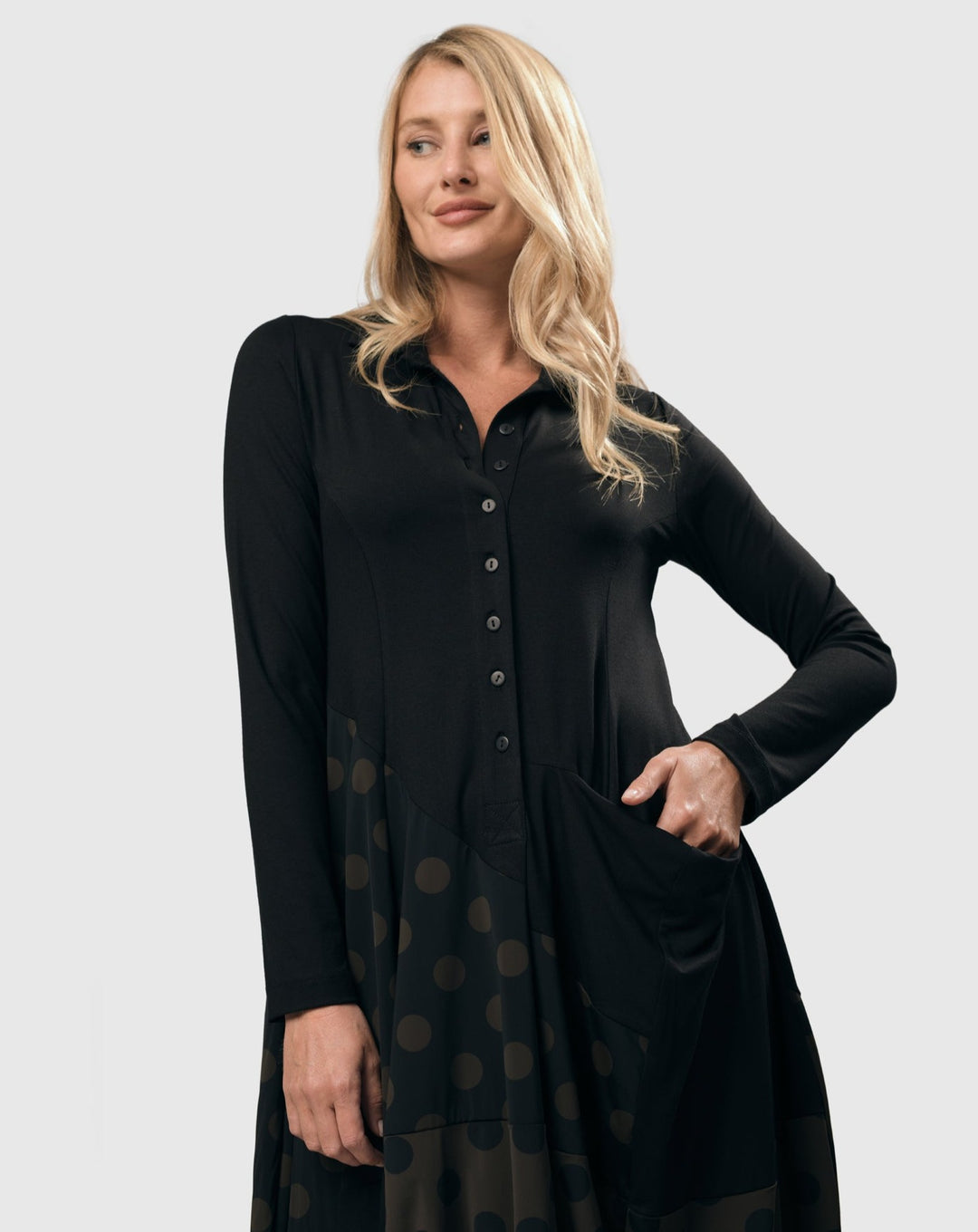 Tekbika Dot Wonderful Dress, Black/Khaki