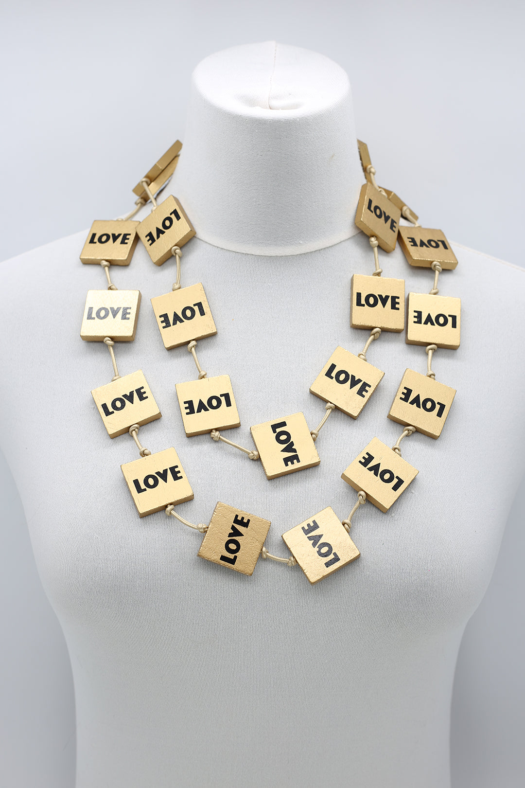 LOVE SQUARES NECKLACE, GOLD