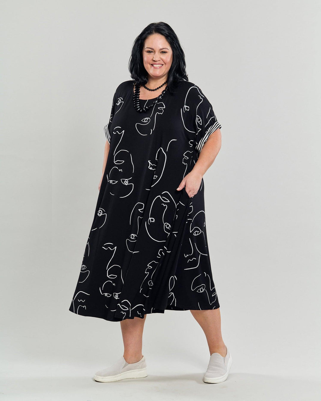 Ayla Trapeze Midi Dress, Faces Alembika U.S. Ayla Trapeze Midi Dress, Faces Alembika U.S.
