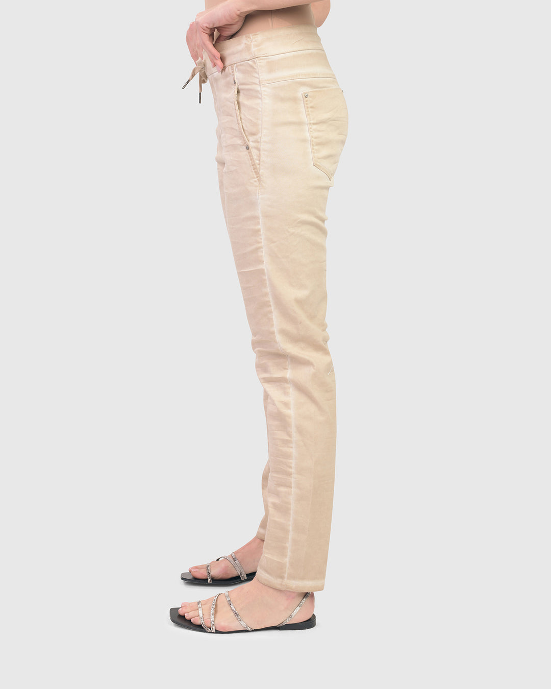 Distressed Iconic Stretch Jeans, Sand Wash