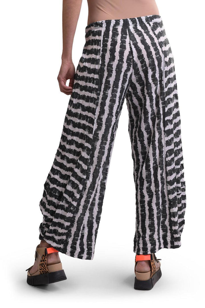 Ash Crinkle Punto Pants, Charcoal - Alembika Designer Women's Clothing