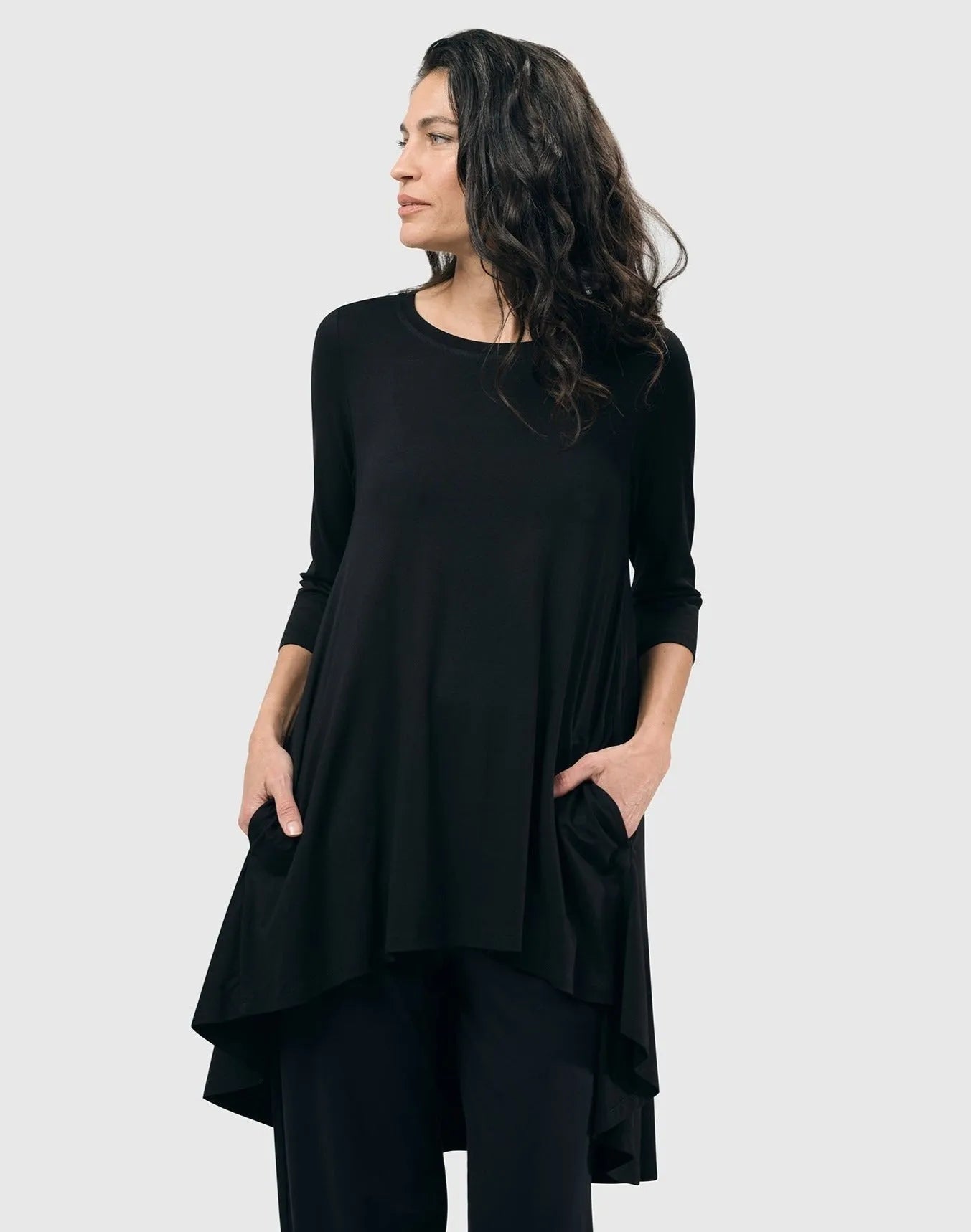 Essential Swing Tunic Top Black Alembika U.S