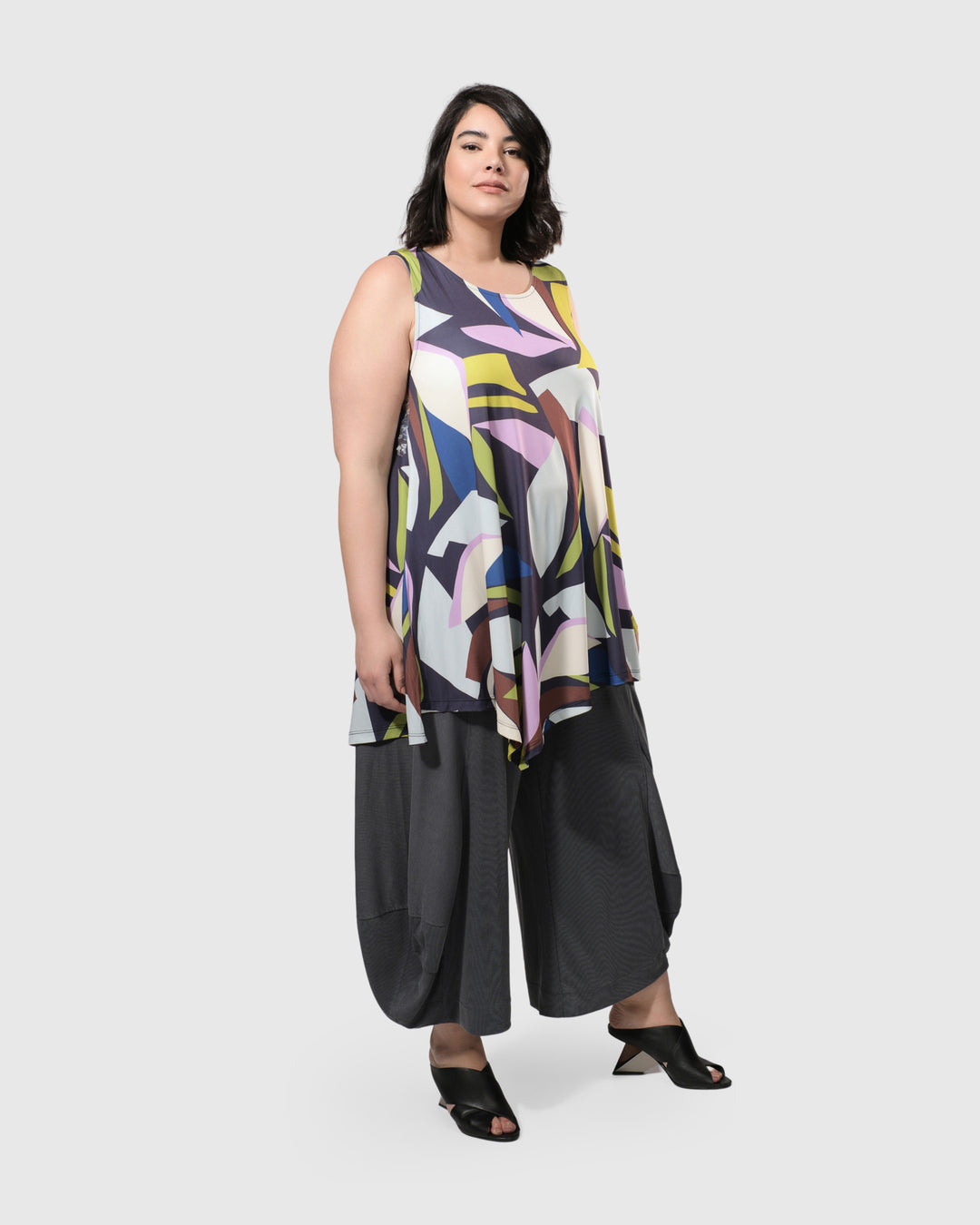 Amelie Sleeveless Tunic Top, Abstract