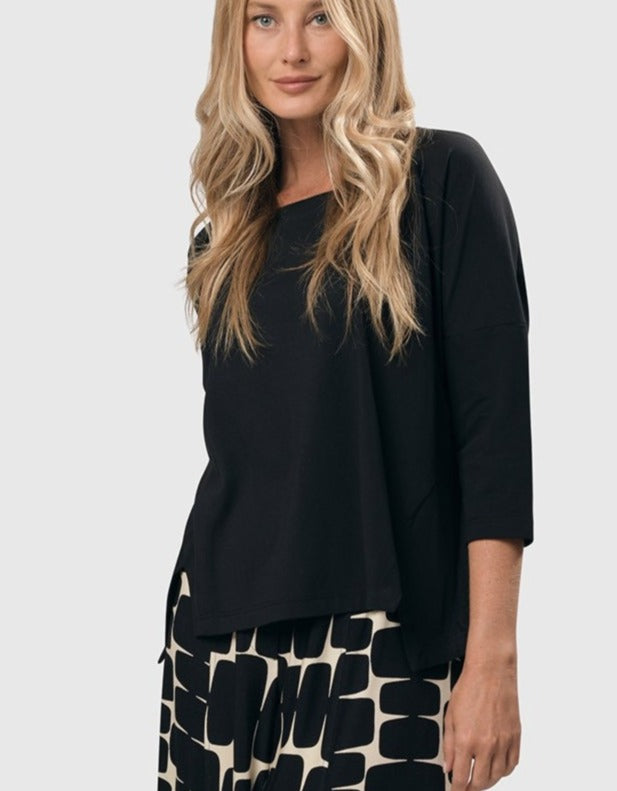Hip To Be Square Top, Black